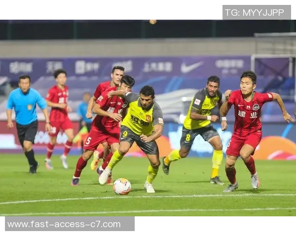 广州恒大足球队新赛季备战全面启动球员状态回暖引期待 广州恒大足球队新赛季备战全面启动球员状态回暖引期待