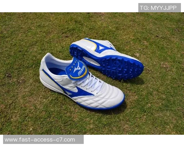 探索美津浓Wave足球鞋的卓越性能与舒适体验助力你的足球梦想