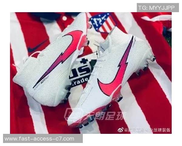 麦兜正品足球装备助力梦想成真让每一场比赛都充满激情与活力